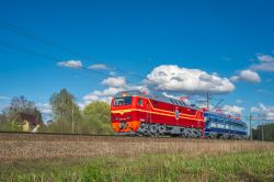 ЧС200-003 (Oktobarska željeznica); ЭП2К-205 (Moskovska željeznica)