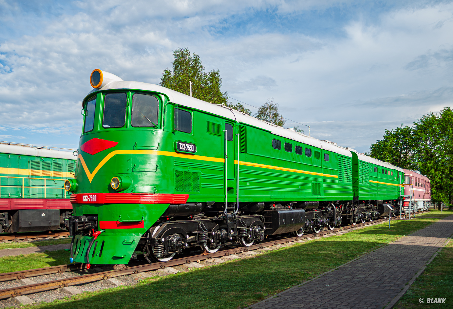 ТЭ3-7590