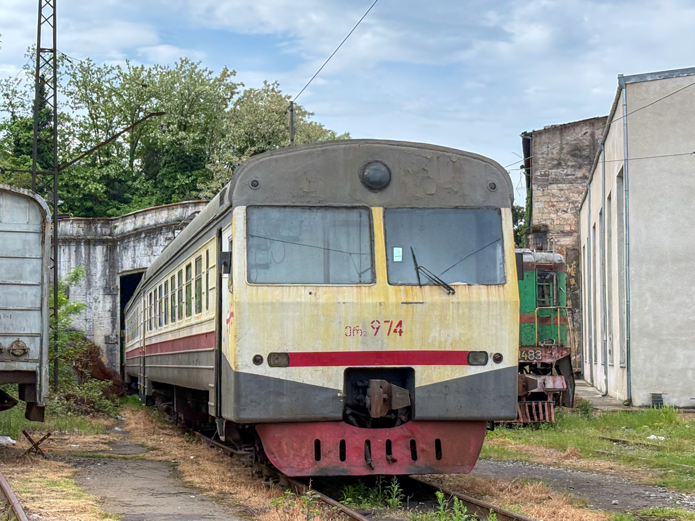 ЭР2-974