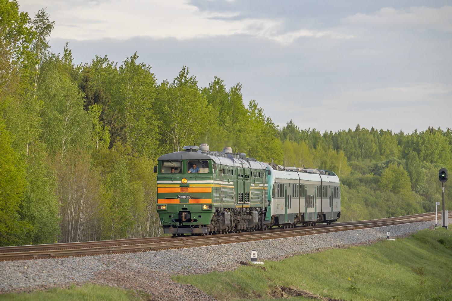 2ТЭ10МК-3137
