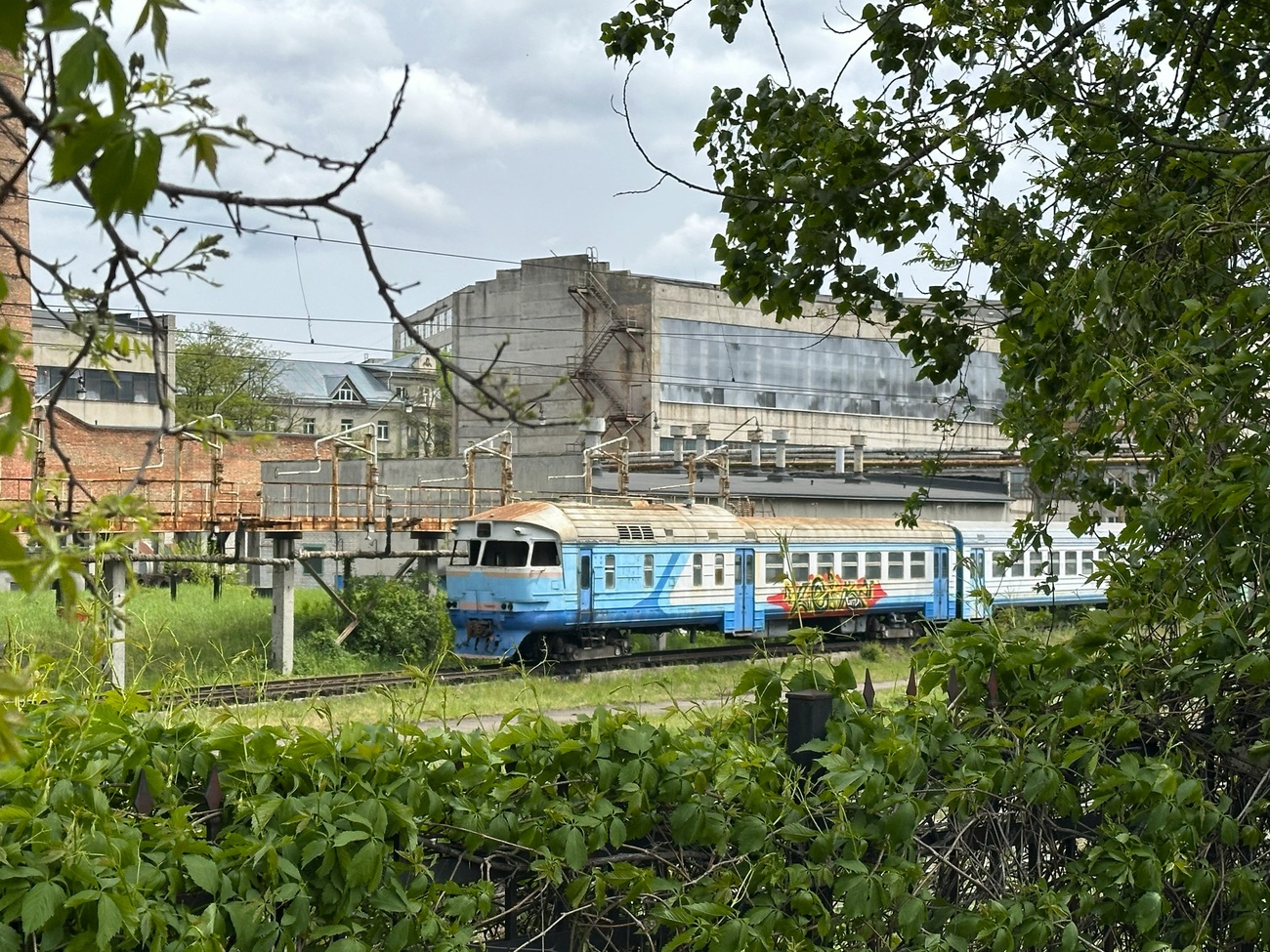 ДР1А-215