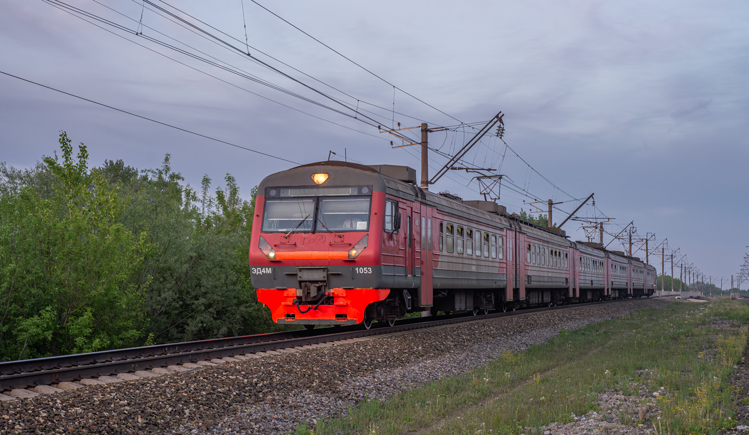 ЭД4М-1053