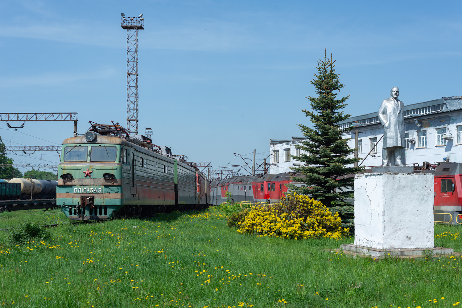 ВЛ10У-343