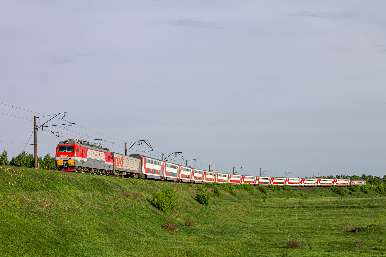 ЭП1М-737