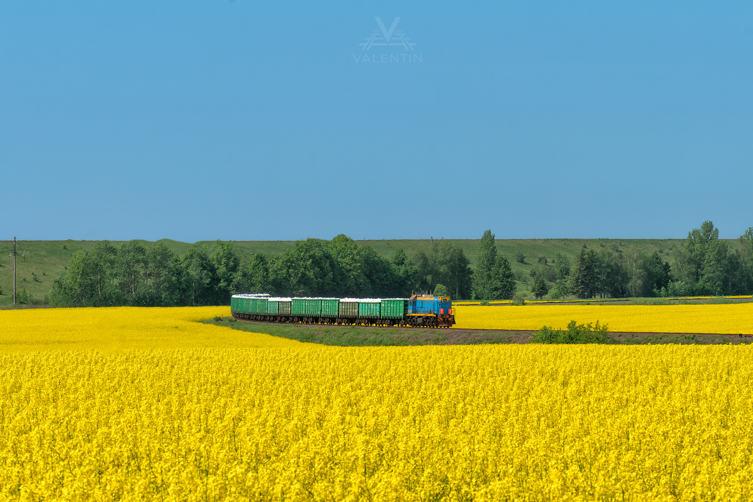 ТЭМ18ДМ-3052