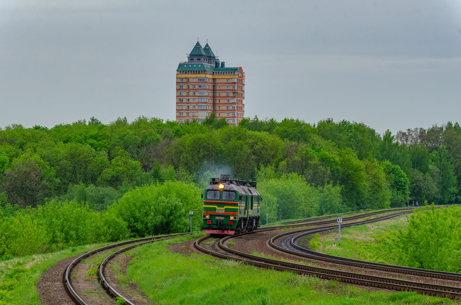 2М62-0879