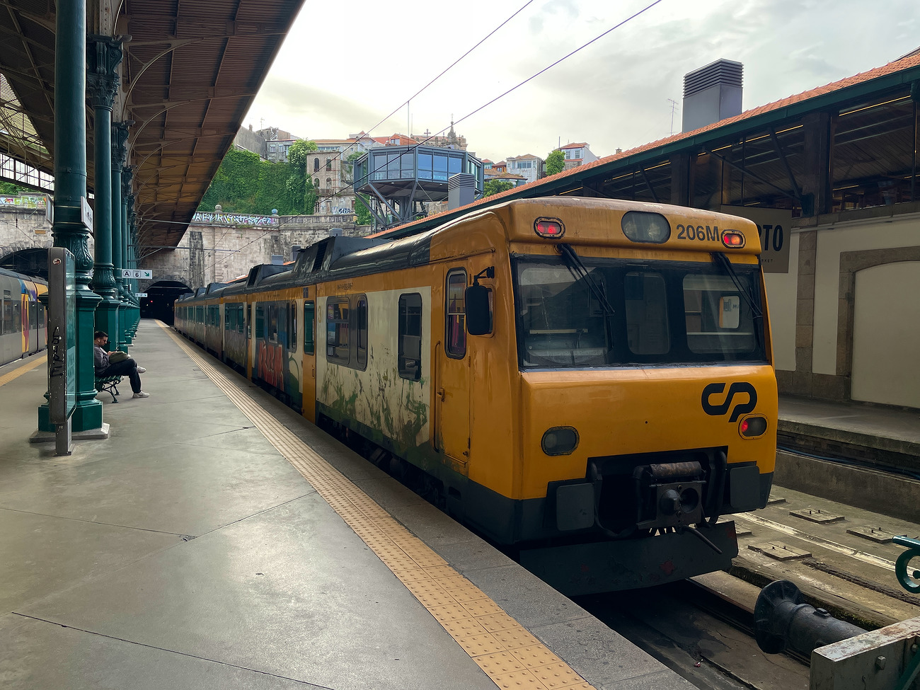 592-206