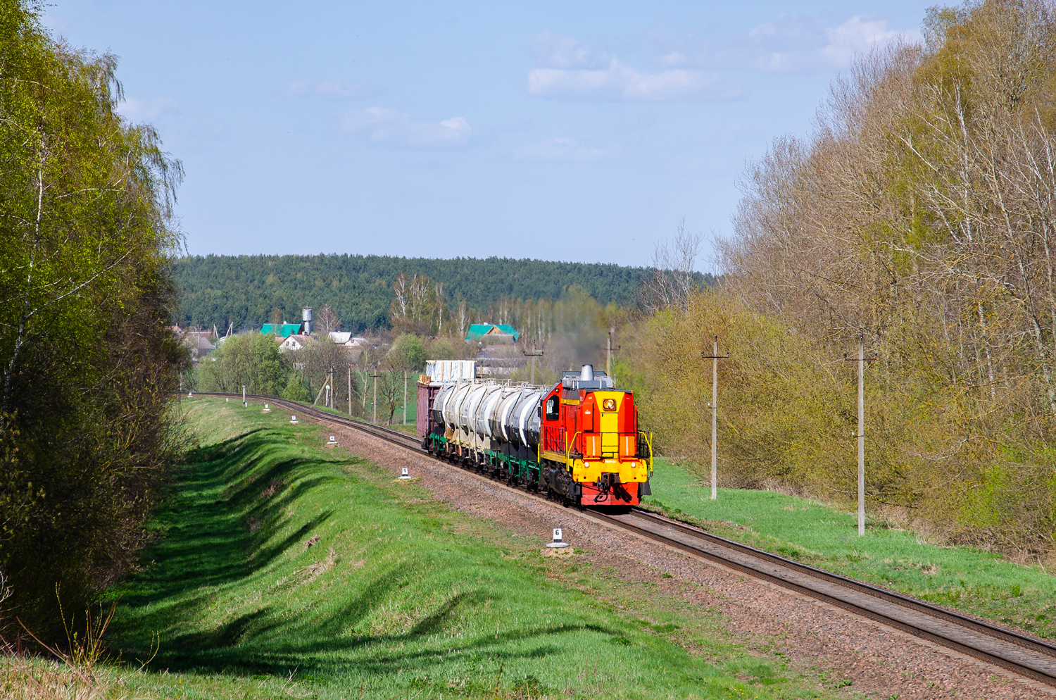 ТЭМ18ДМ-3553