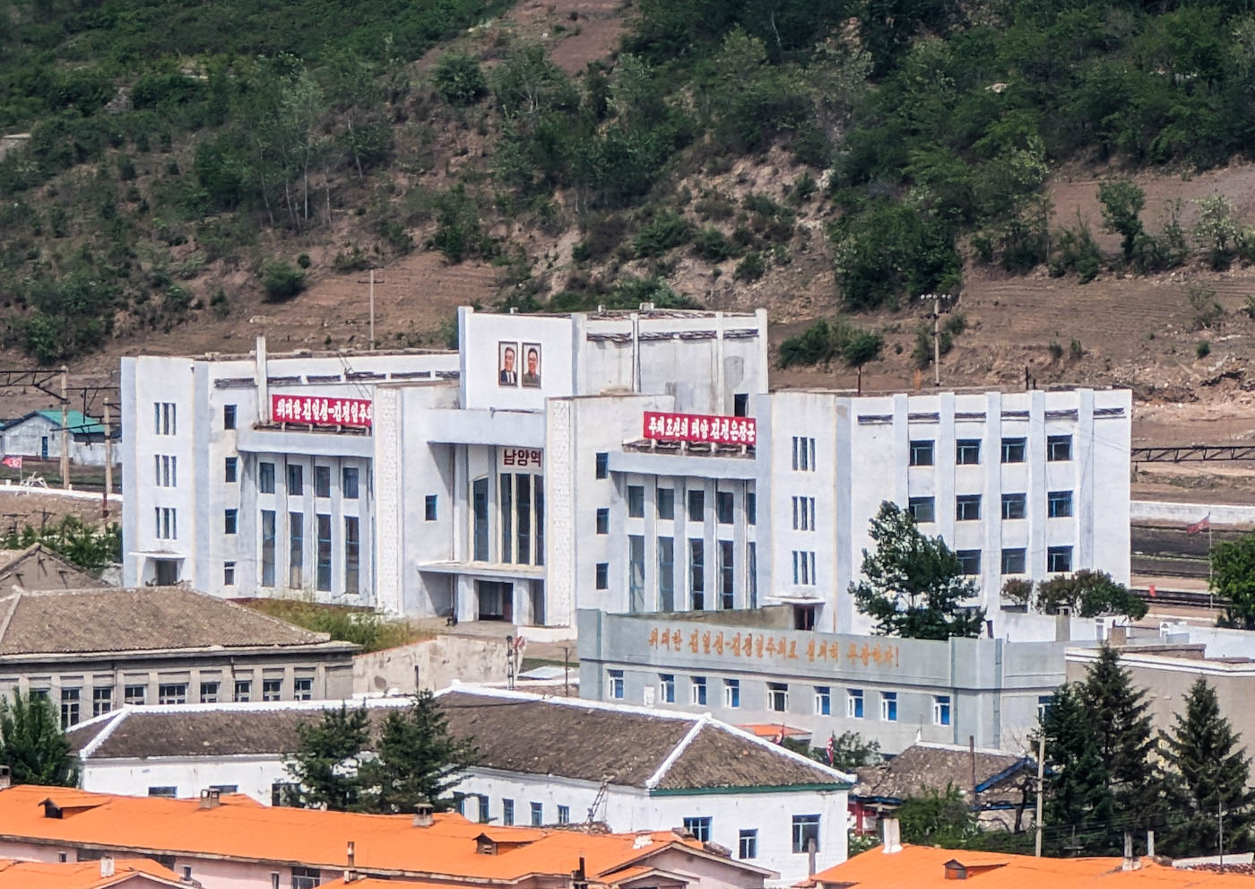 DPRK Railway &mdash; Stations and stretches
