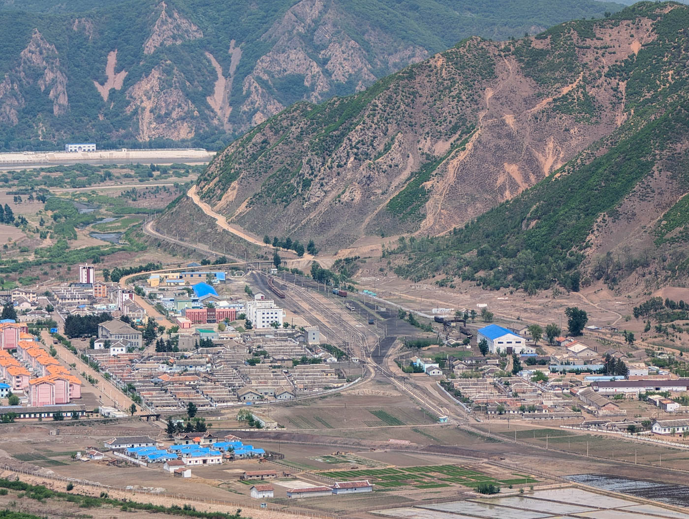 DPRK Railway &mdash; Stations and stretches