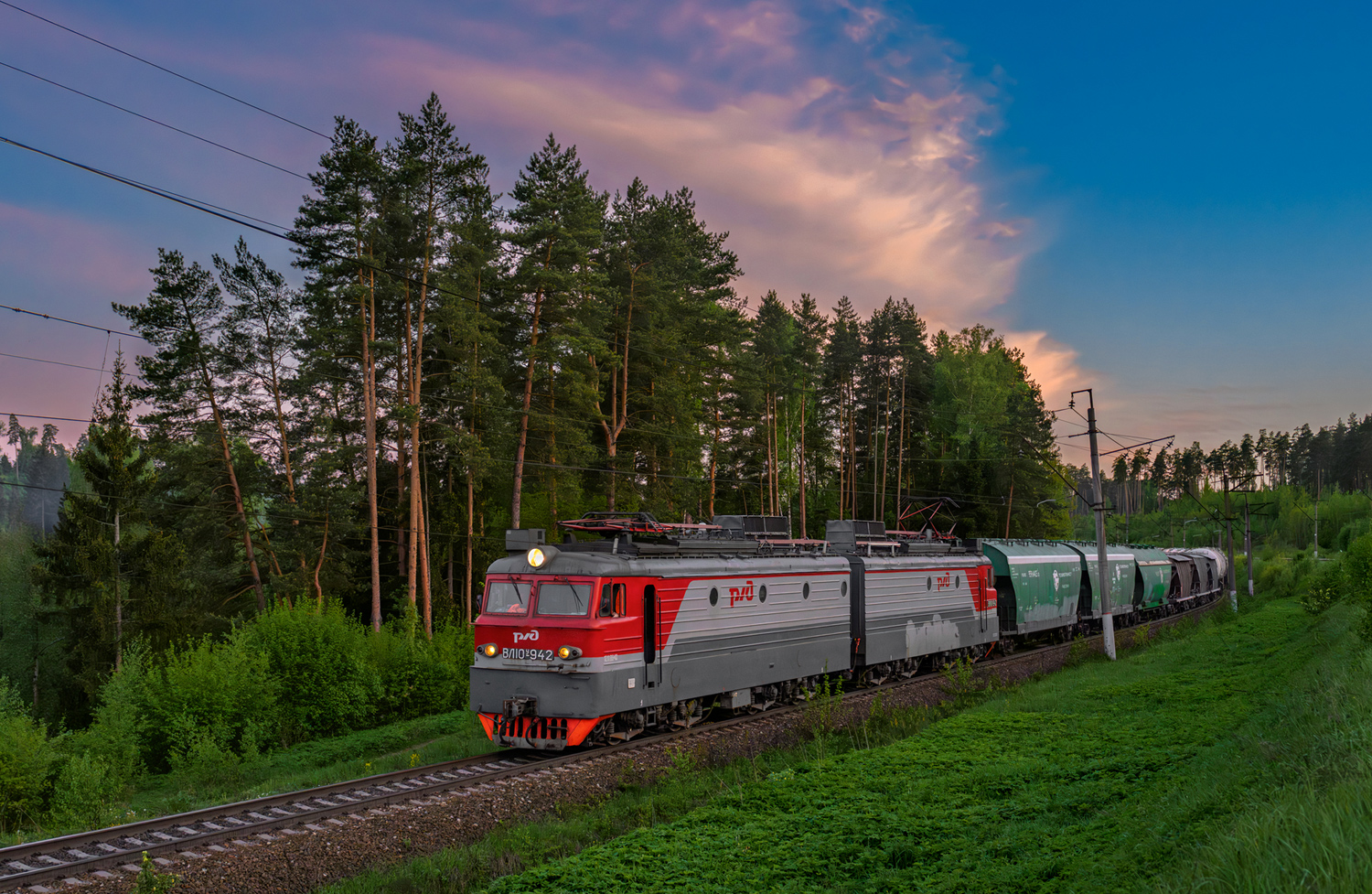 ВЛ10У-942