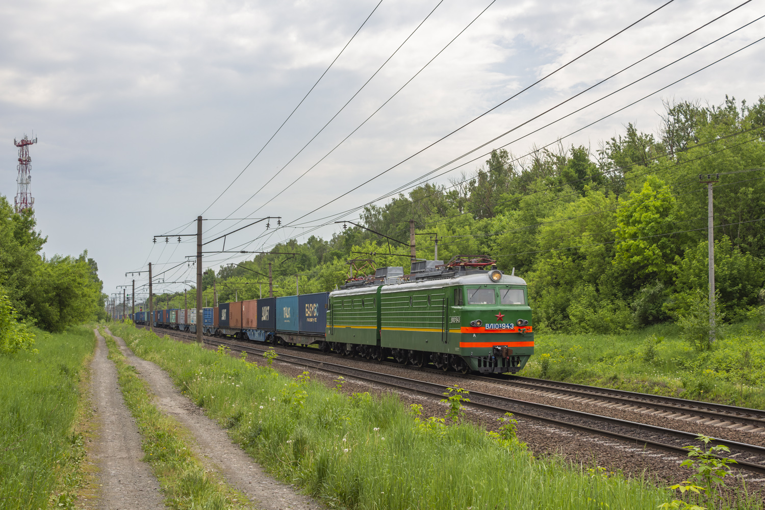ВЛ10У-943