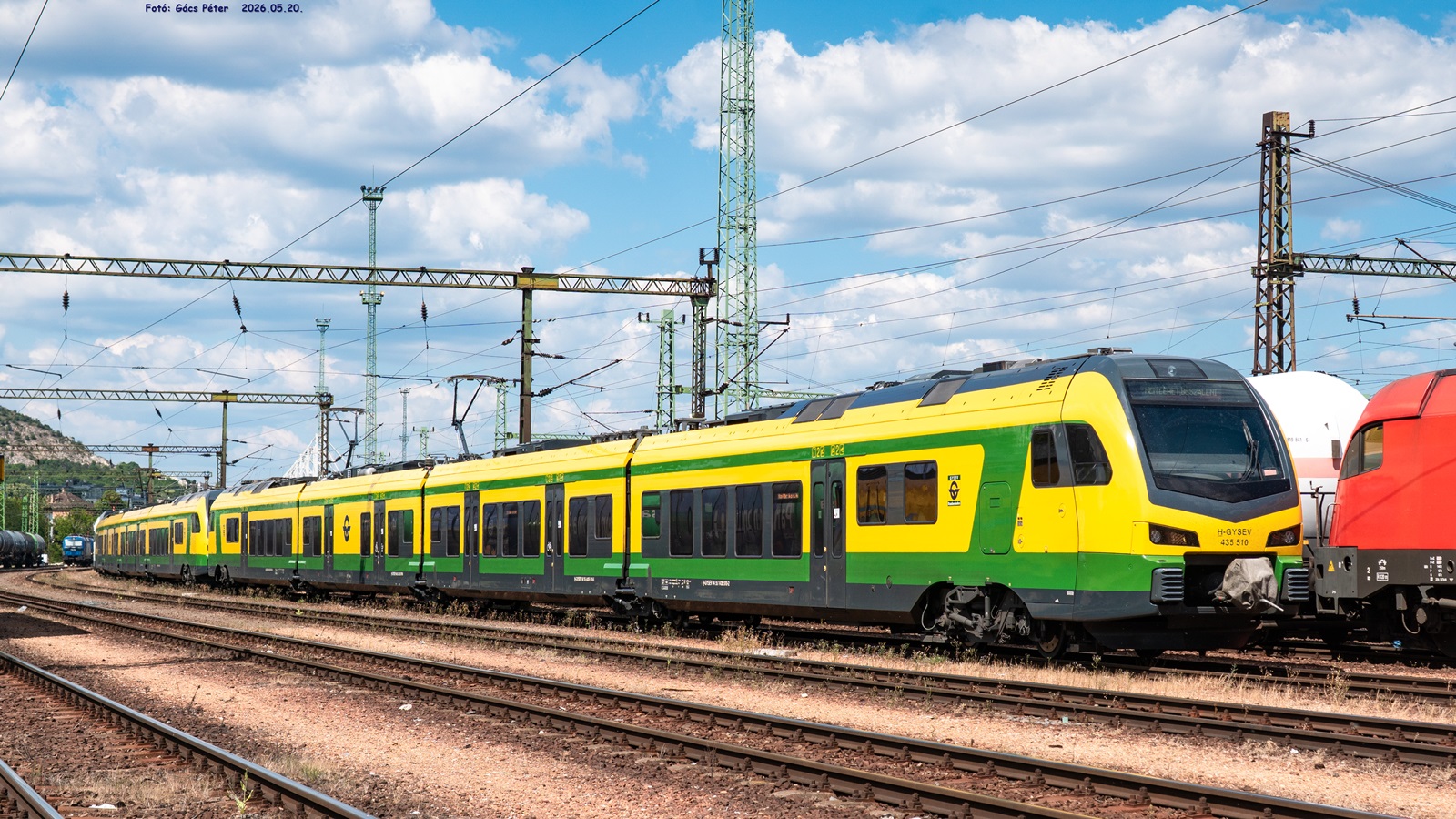 435 510