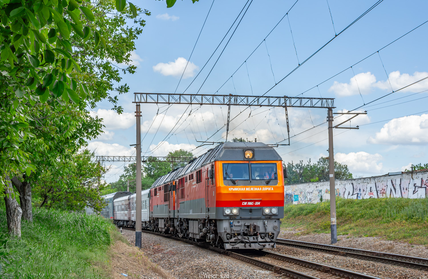 ТЭП70БС-334