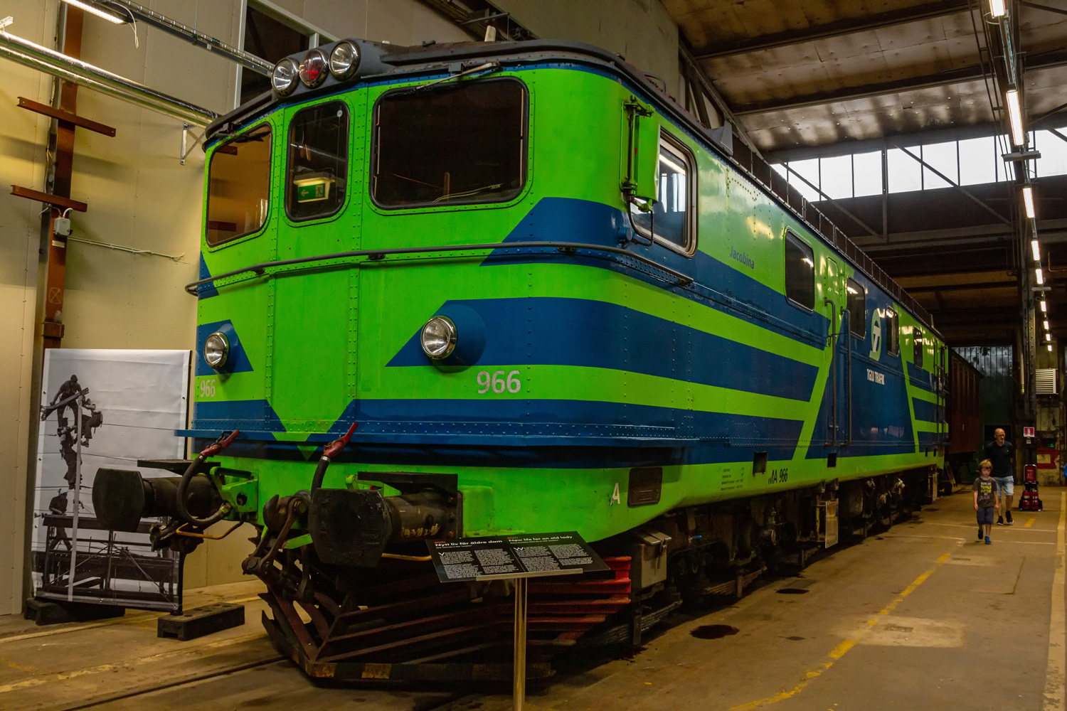 Ma 966