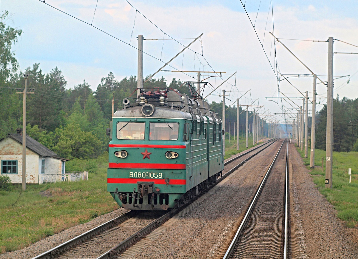 ВЛ80Т-1058