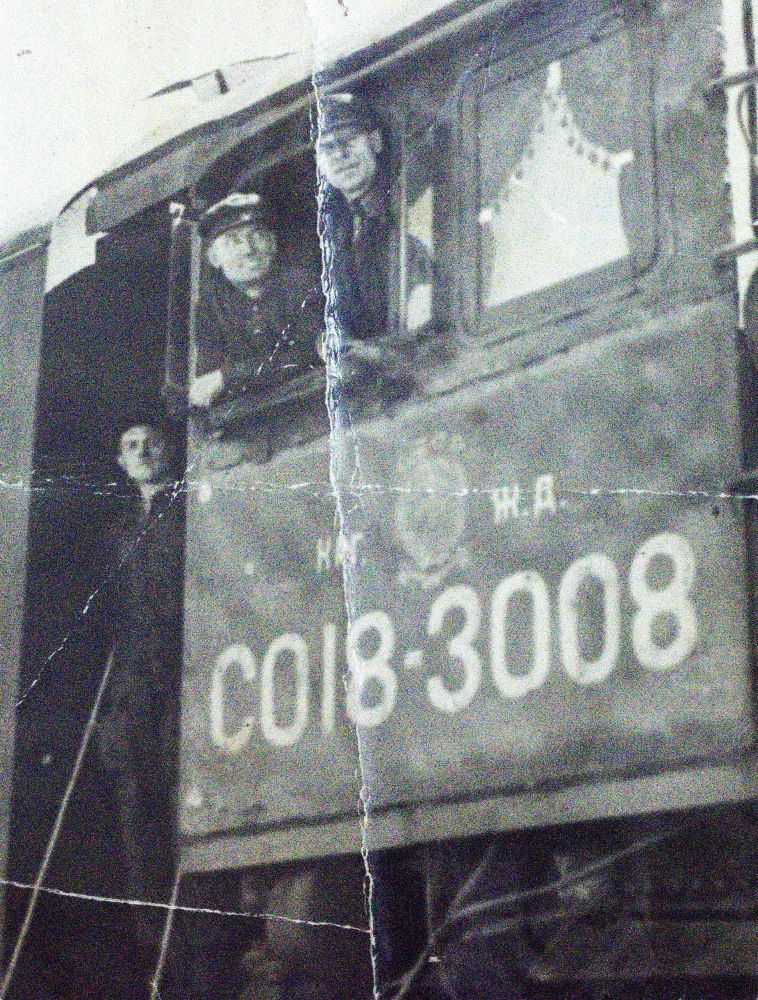СО18-3008; Railway Life