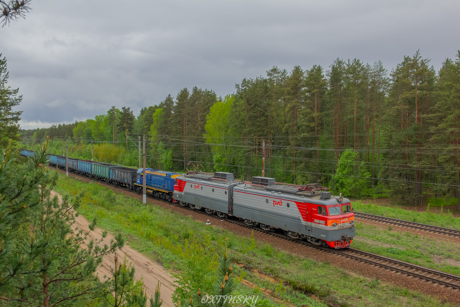 ВЛ10У-982
