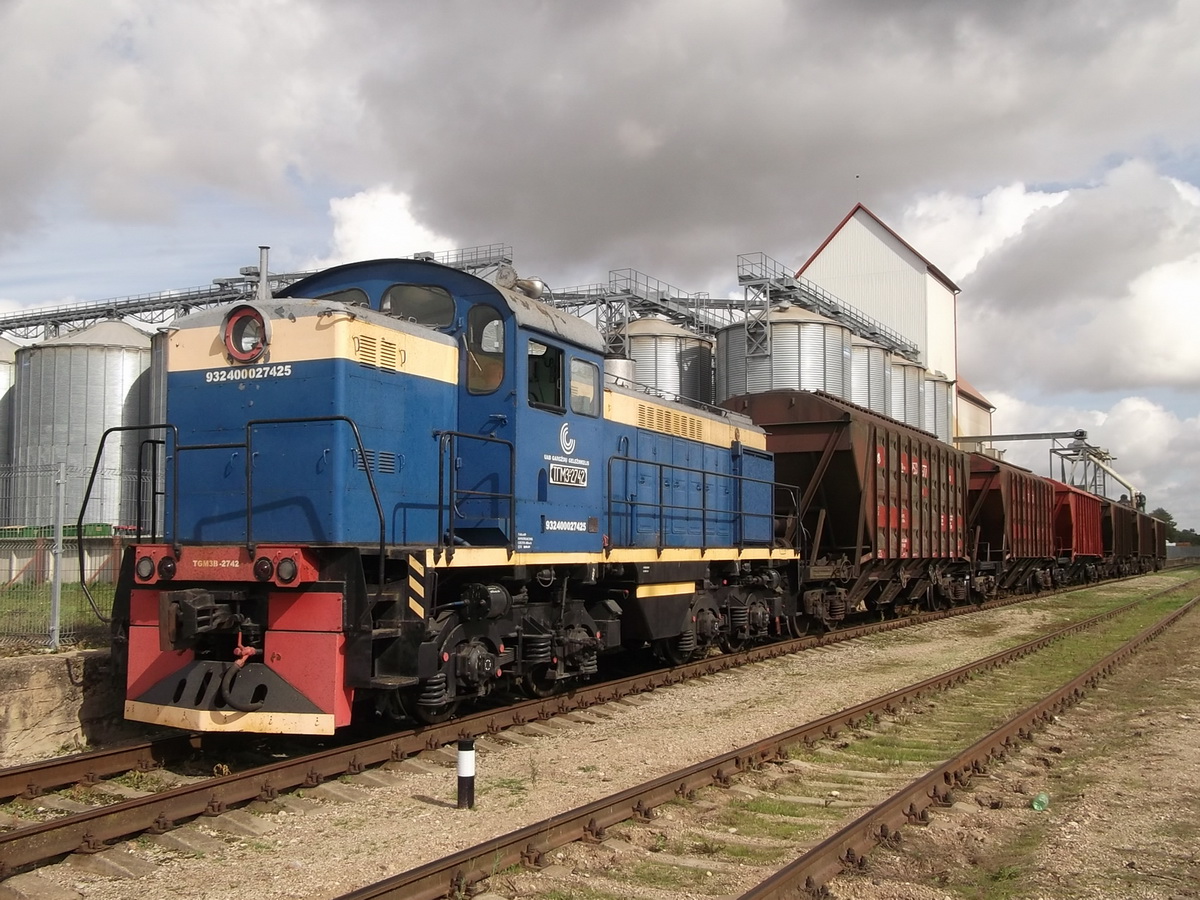 ТГМ3Б-2742