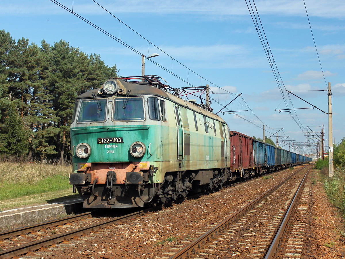 ET22-1103