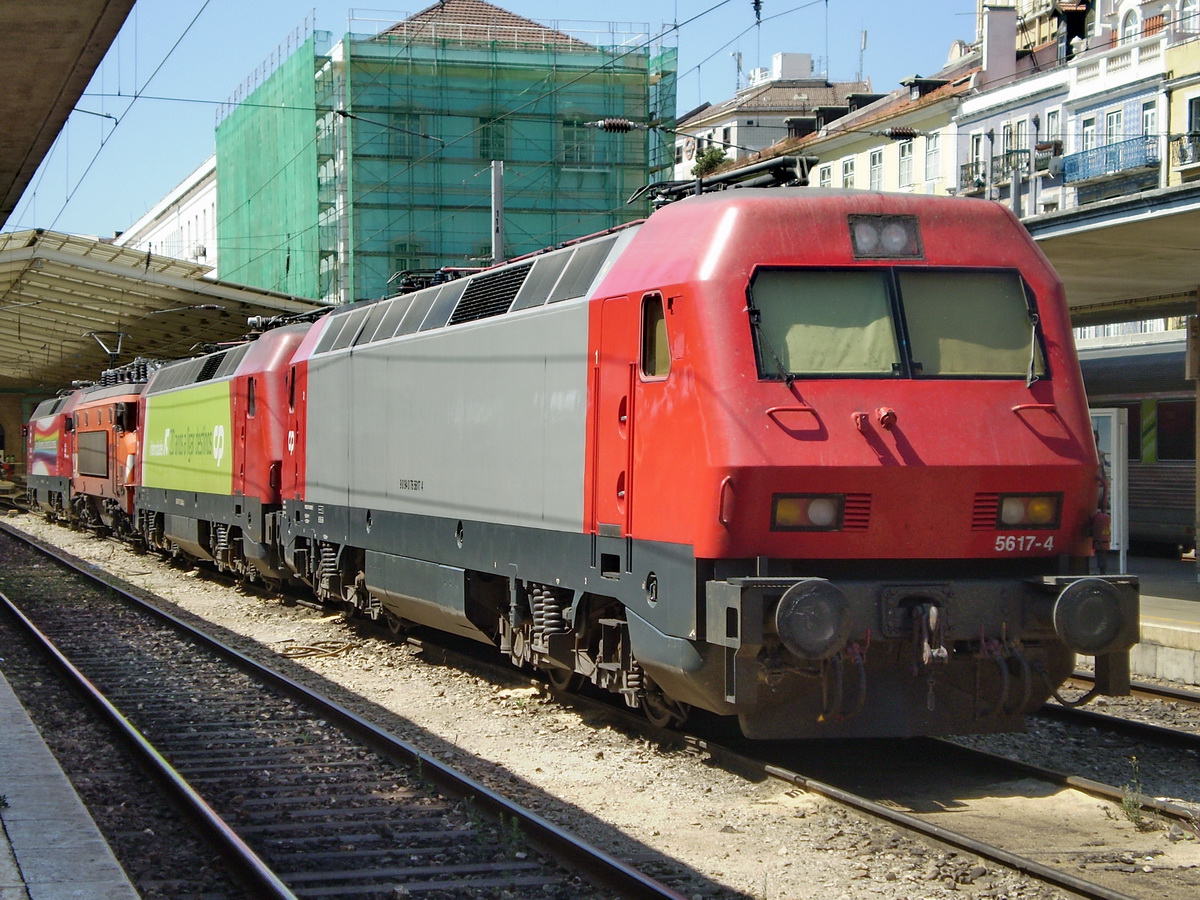 5617