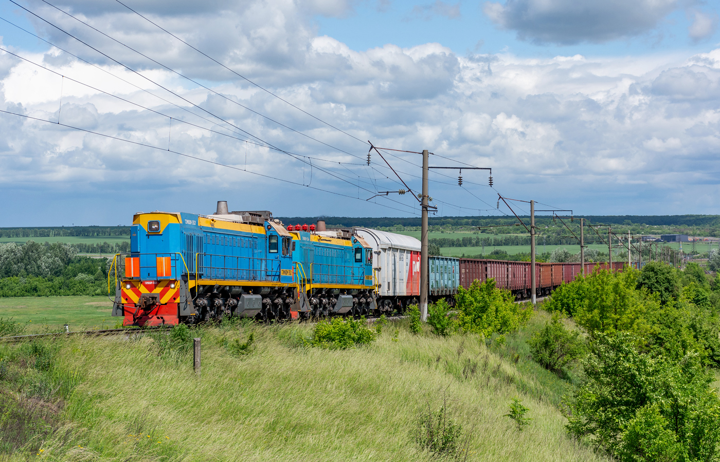 ТЭМ18ДМ-3521