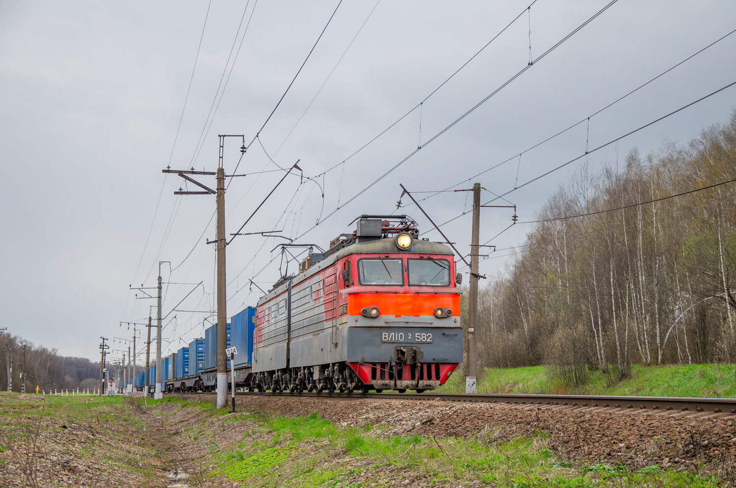 ВЛ10У-582