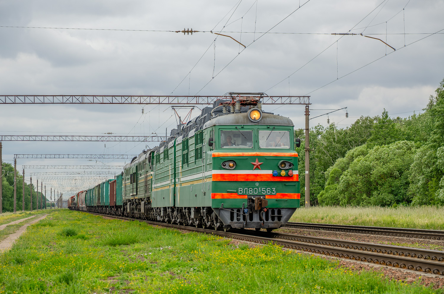 ВЛ80С-563