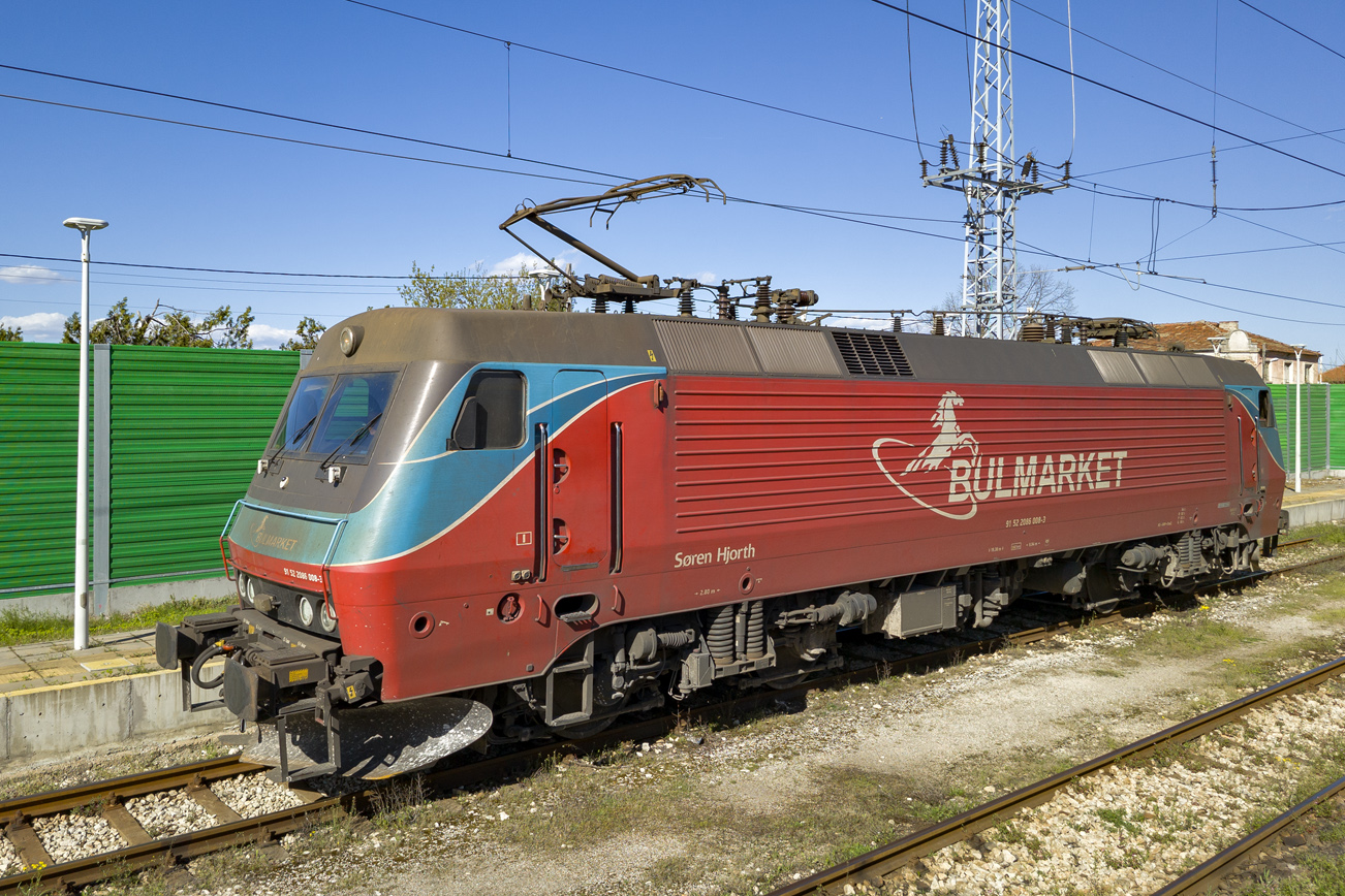86 008