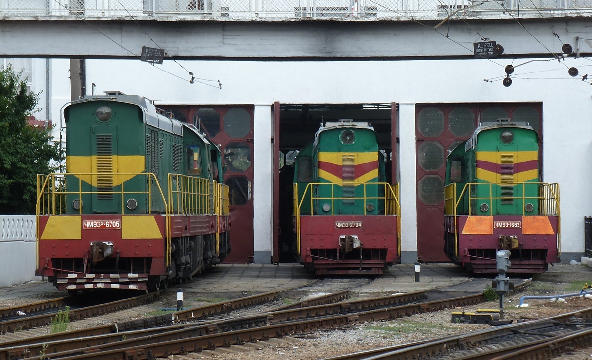 ЧМЭ3Э-6705; ЧМЭ3-2704; ЧМЭ3-1682