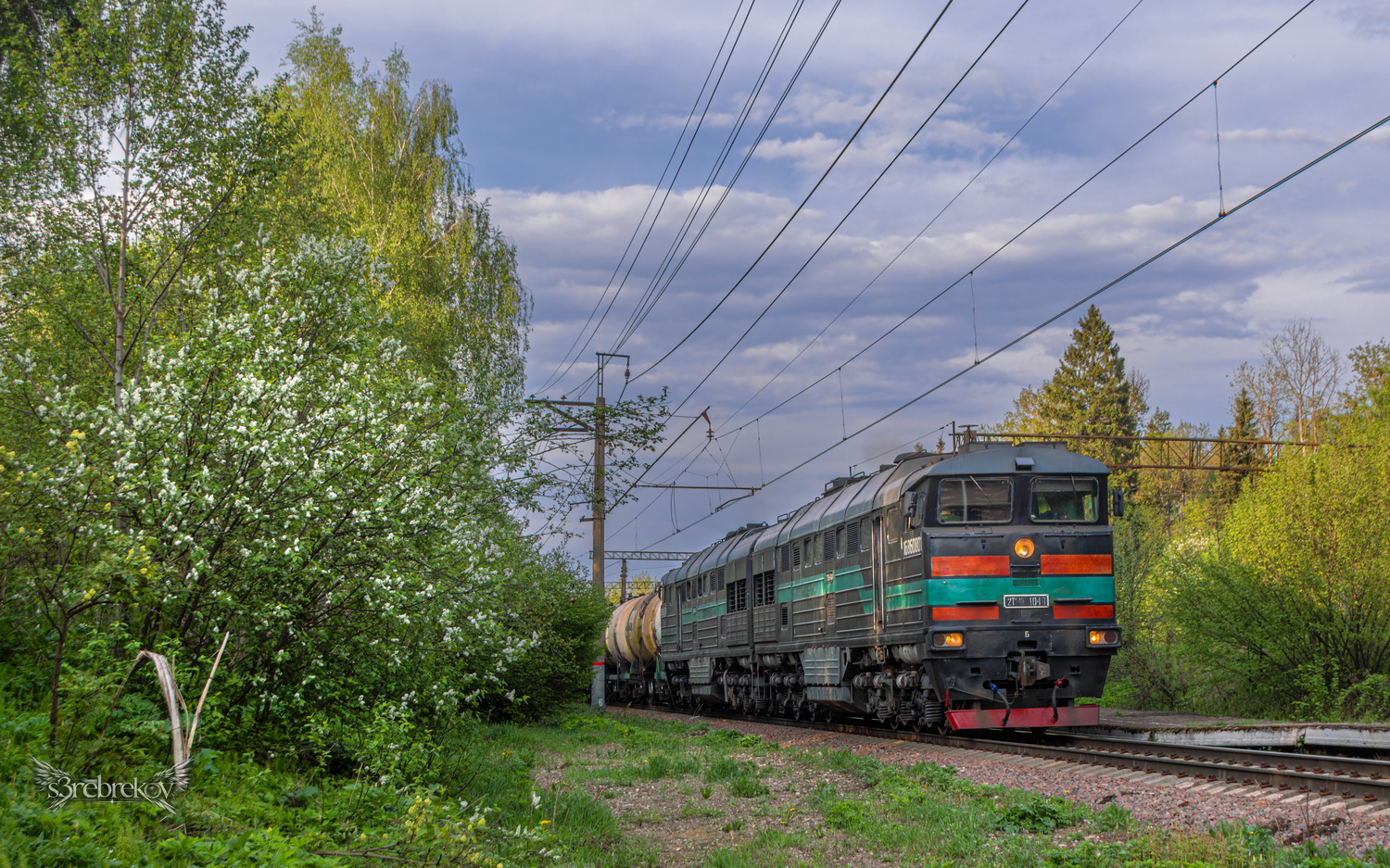 2ТЭ116-1040