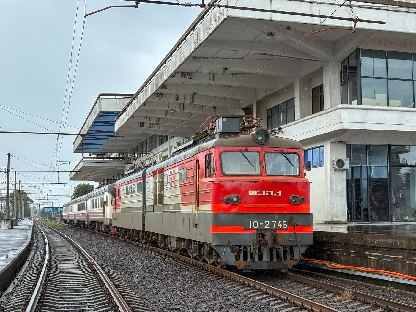 ВЛ10-274