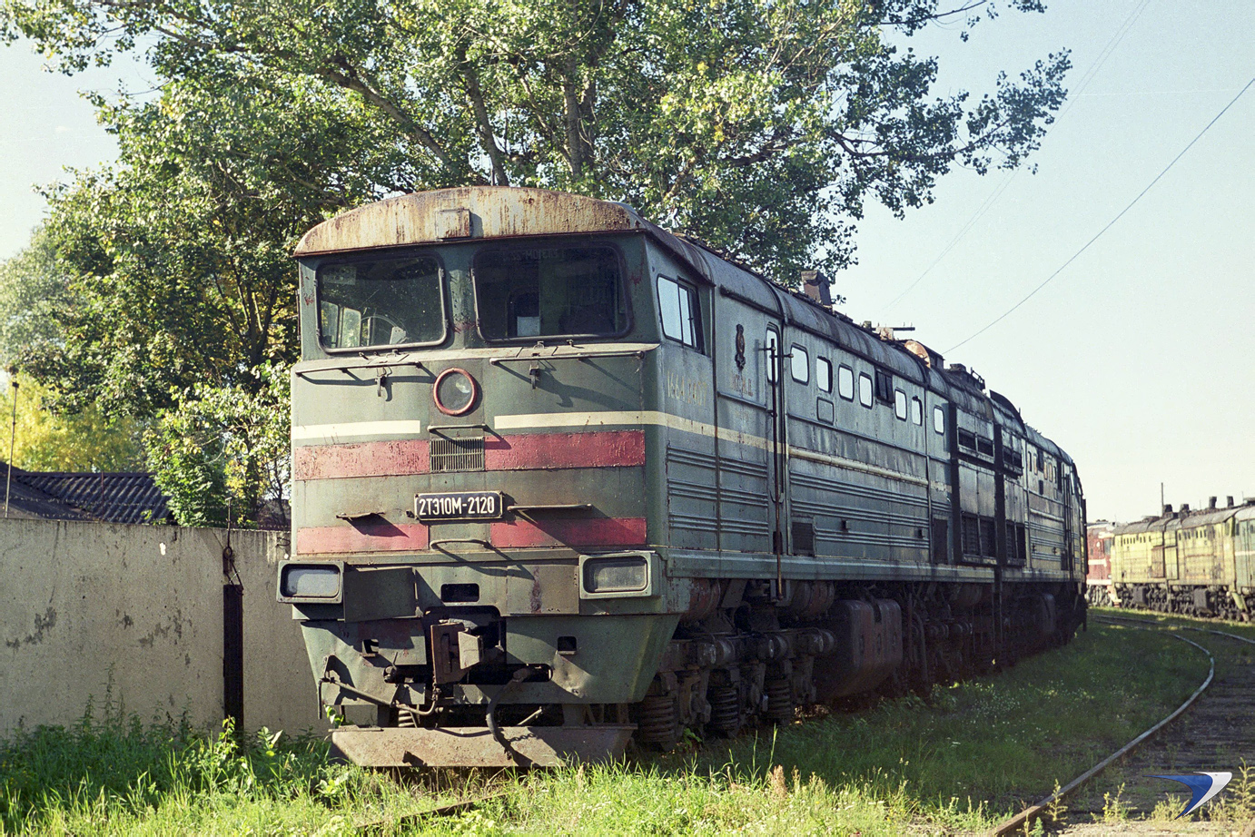 2ТЭ10М-2120