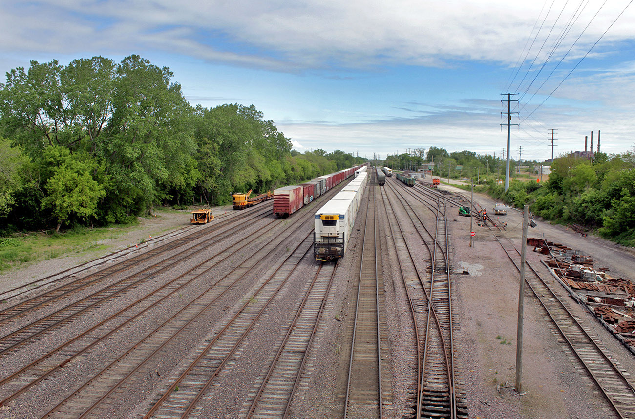 Railways of the USA &mdash; Stations & ways