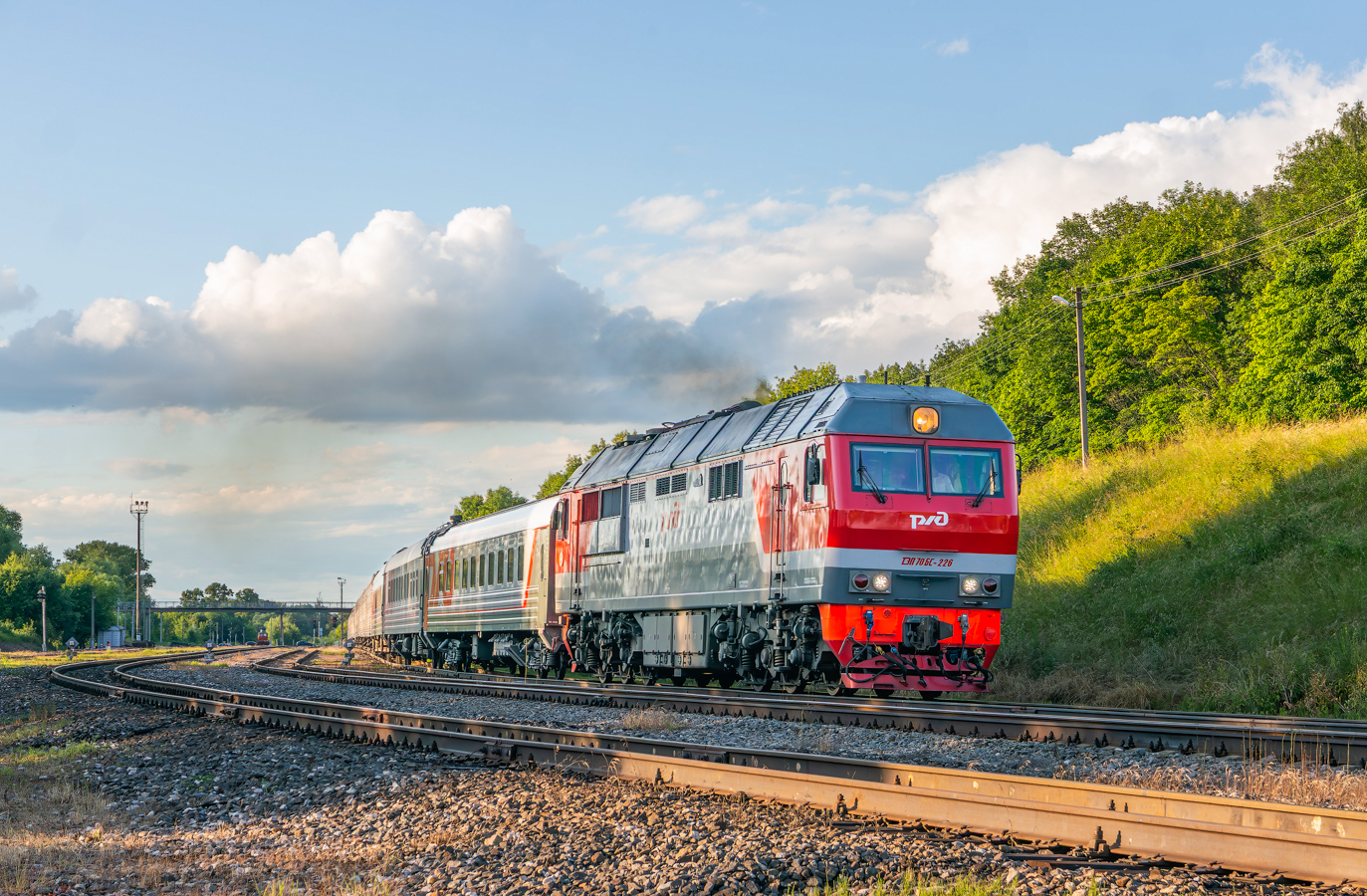 ТЭП70БС-226