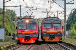 ЭД4М-0068 (Sverdlovska željeznica); ЭД4М-0064 (Sverdlovska željeznica)