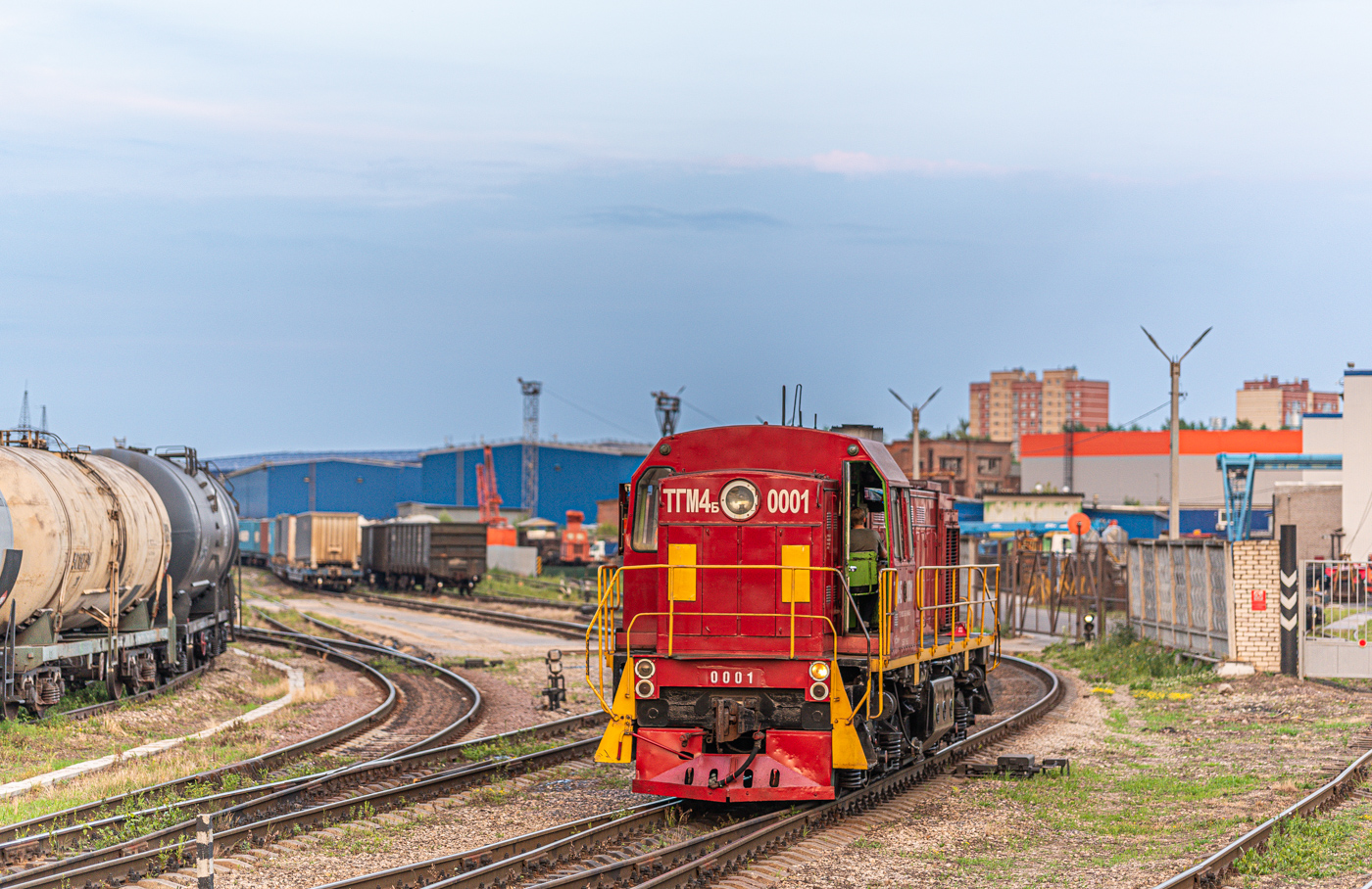 ТГМ4Б-0001