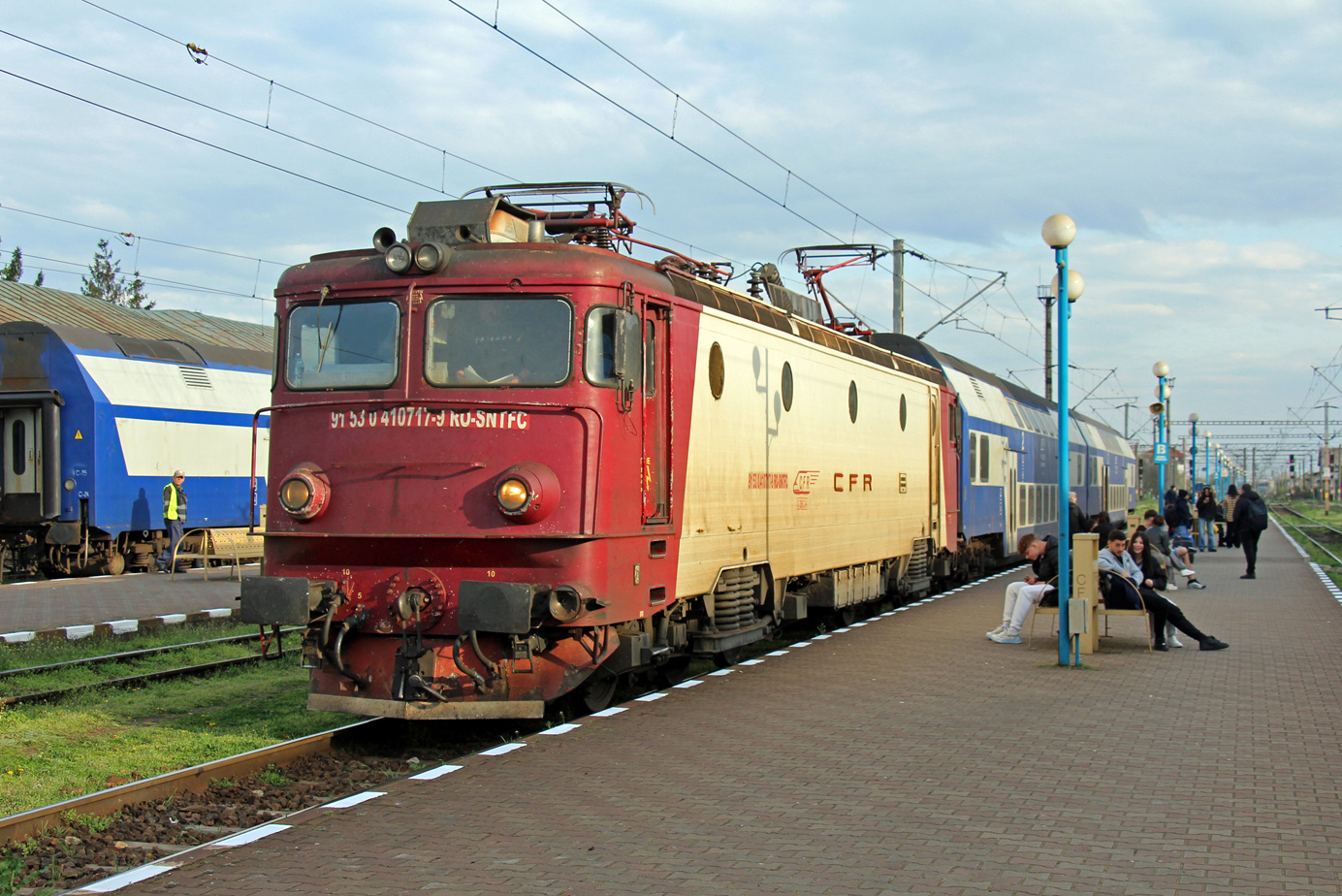 41 0717