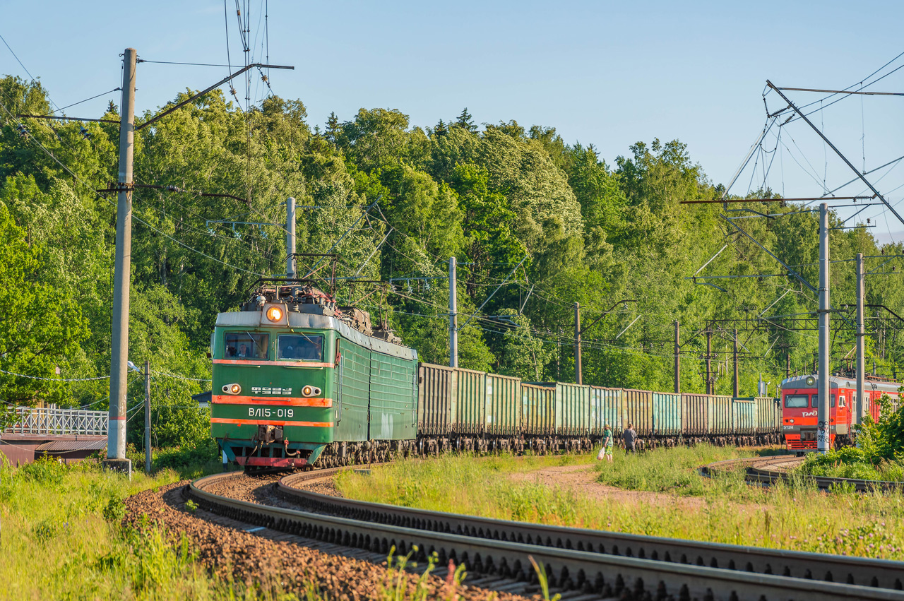 ВЛ15-019