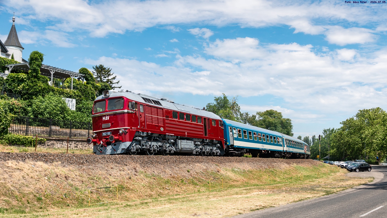 M62-001