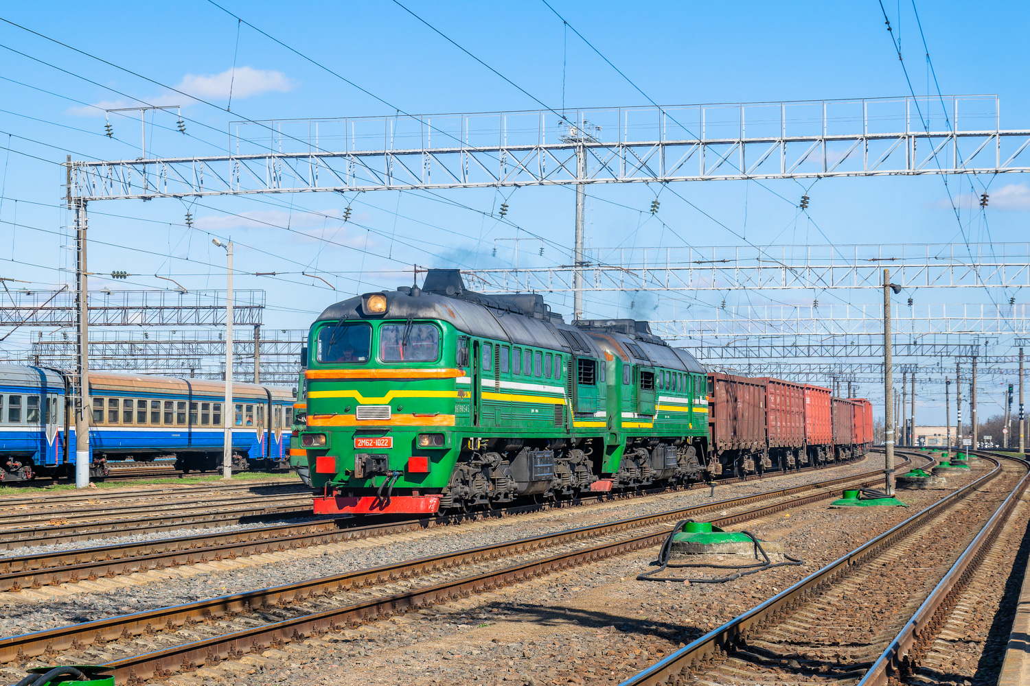 2М62-1022