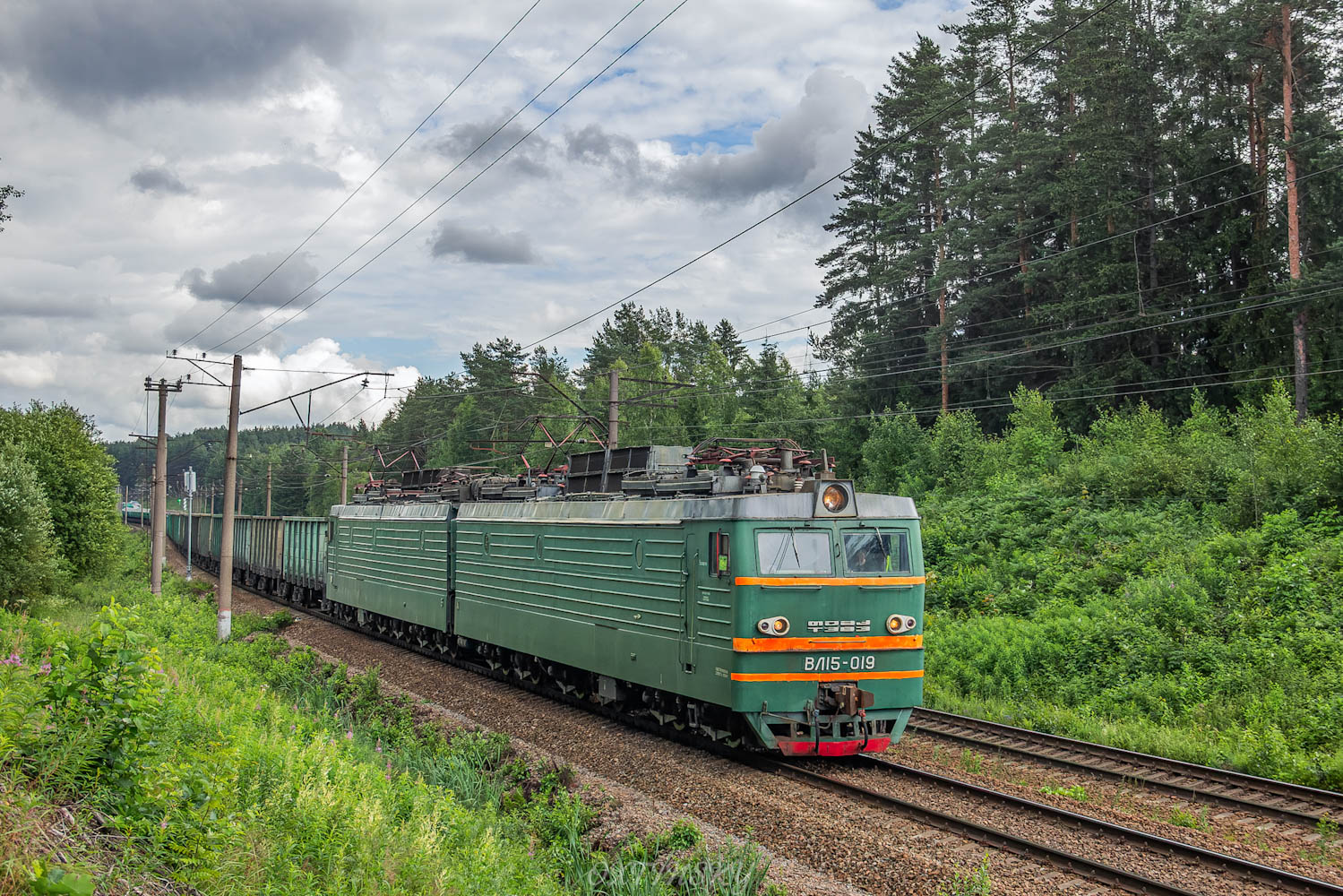 ВЛ15-019