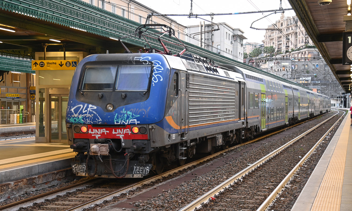 E464.700