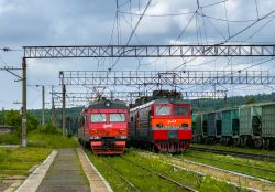 ВЛ11.8-631 (Sverdlovsk Railway); ВЛ11.8-622 (Sverdlovsk Railway); ЭТ2М-054 (Sverdlovsk Railway)