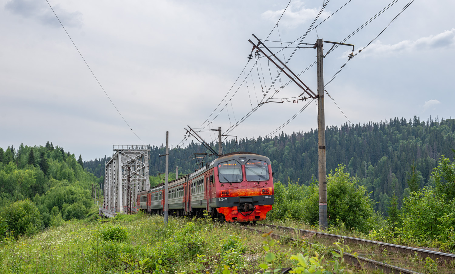 ЭД4М-1037