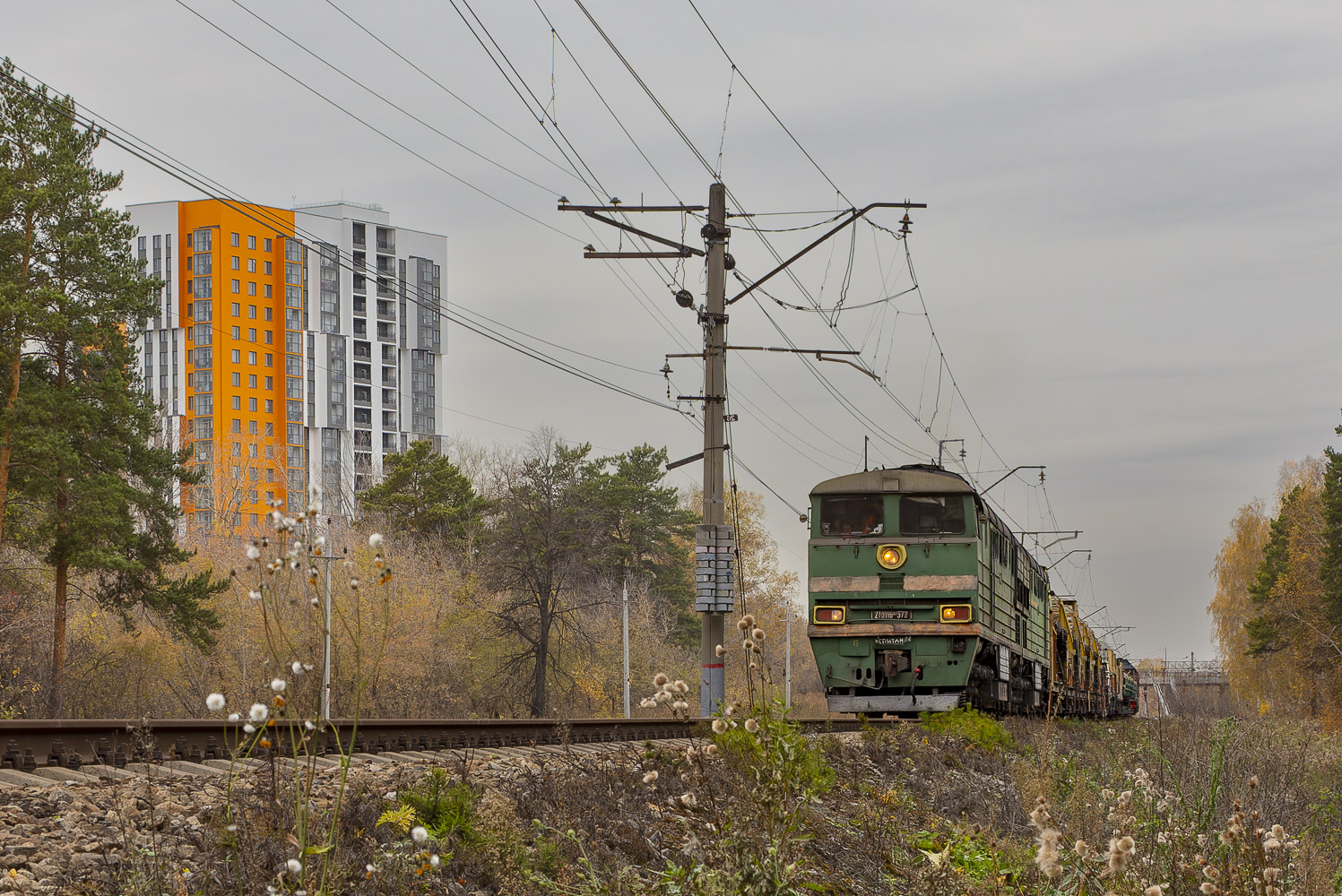 2ТЭ116-372