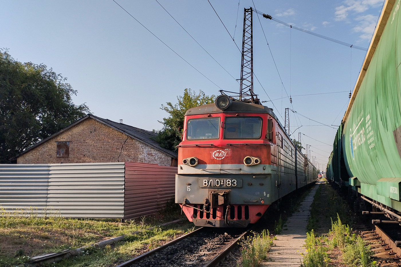 ВЛ10У-183