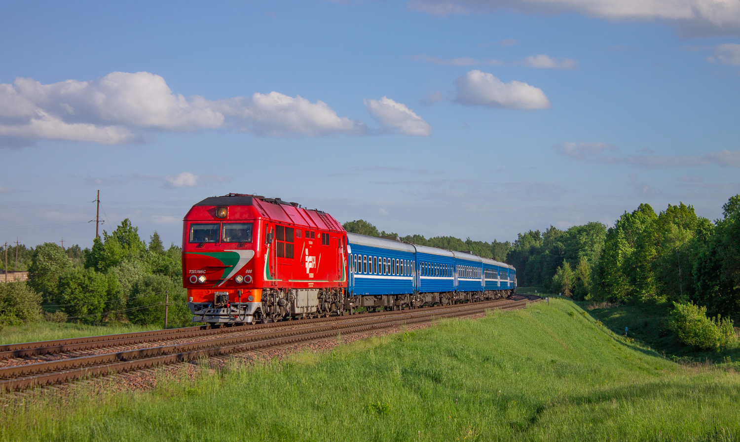 ТЭП70БС-008