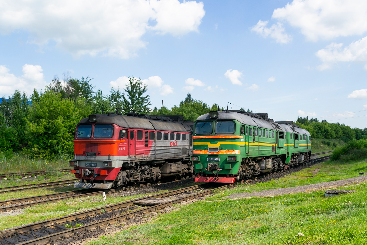 2М62-1124