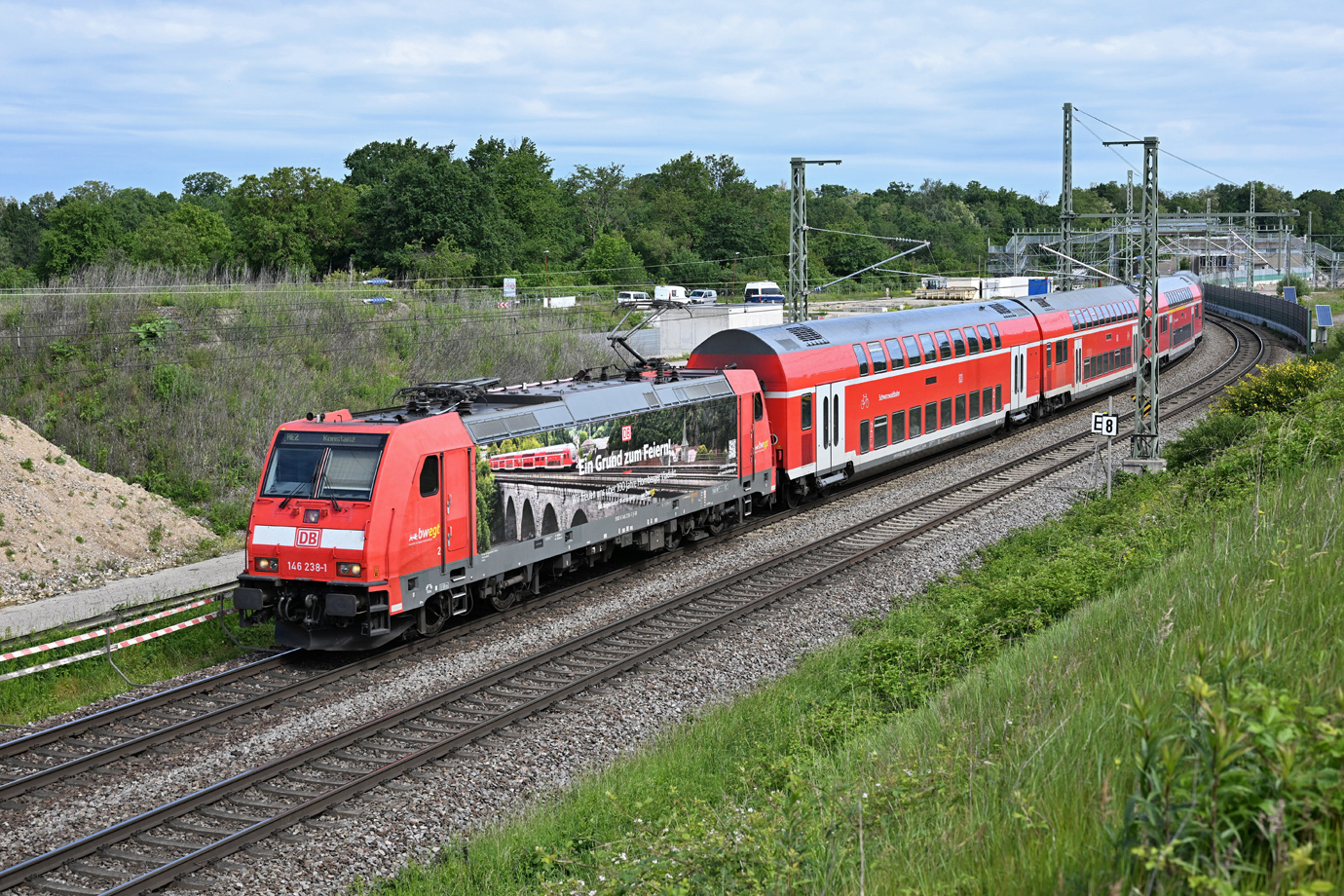 146 238-1